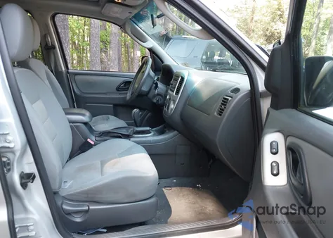 2007 Ford Escape Xlt/Xlt Sport из США, поврежденный, VIN 1FMCU93167KA51832